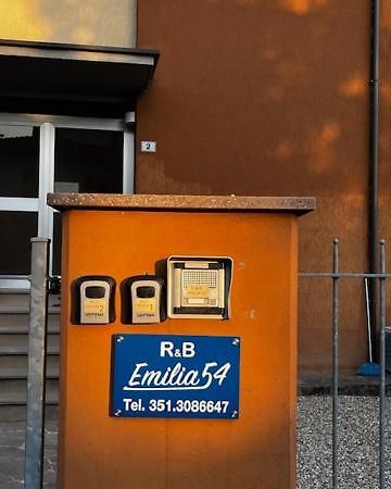 R&B Emilia Bed & Breakfast Cadeo Eksteriør bilde